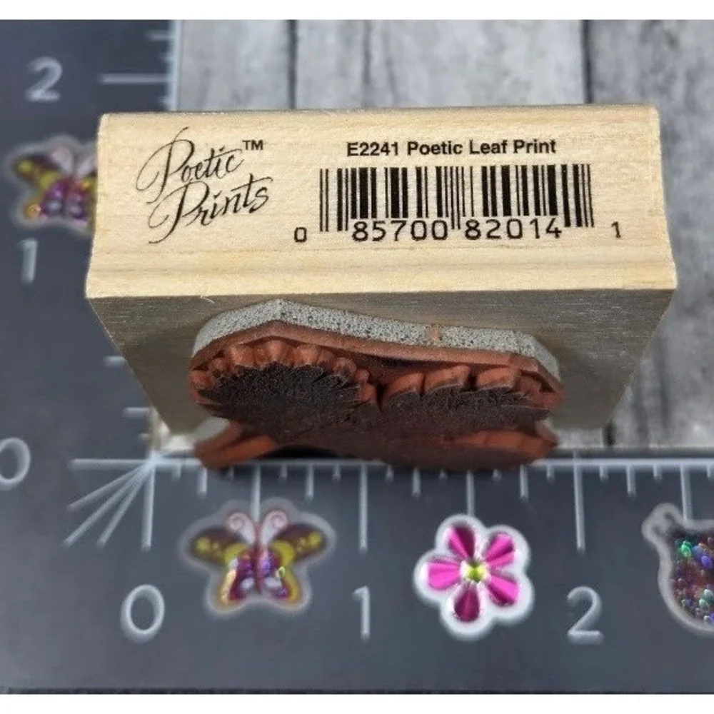 Hero Arts Poetic Leaf Prints E2241 Rubber Stamp Wood #J70